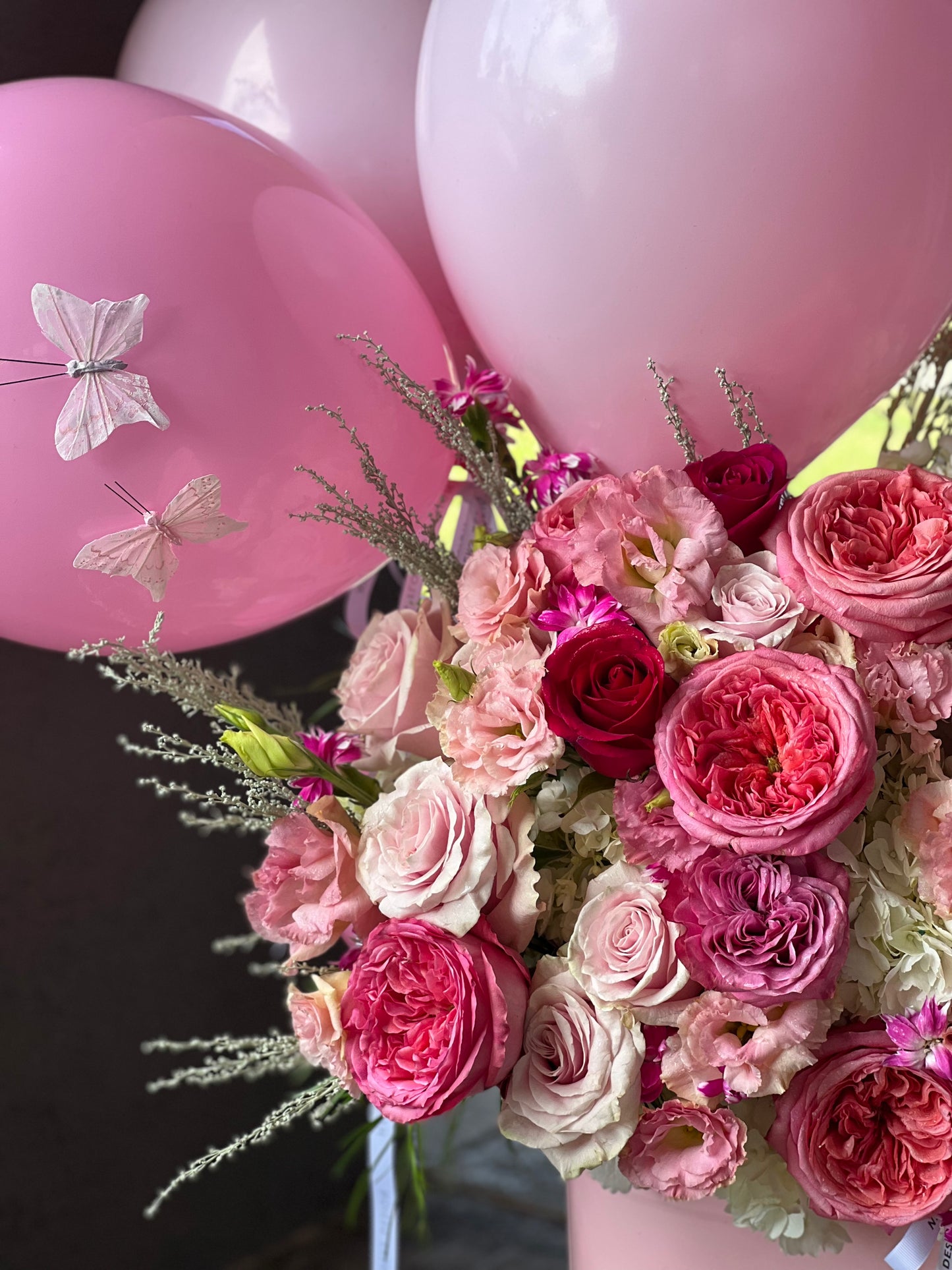 Flower balloon baby girl