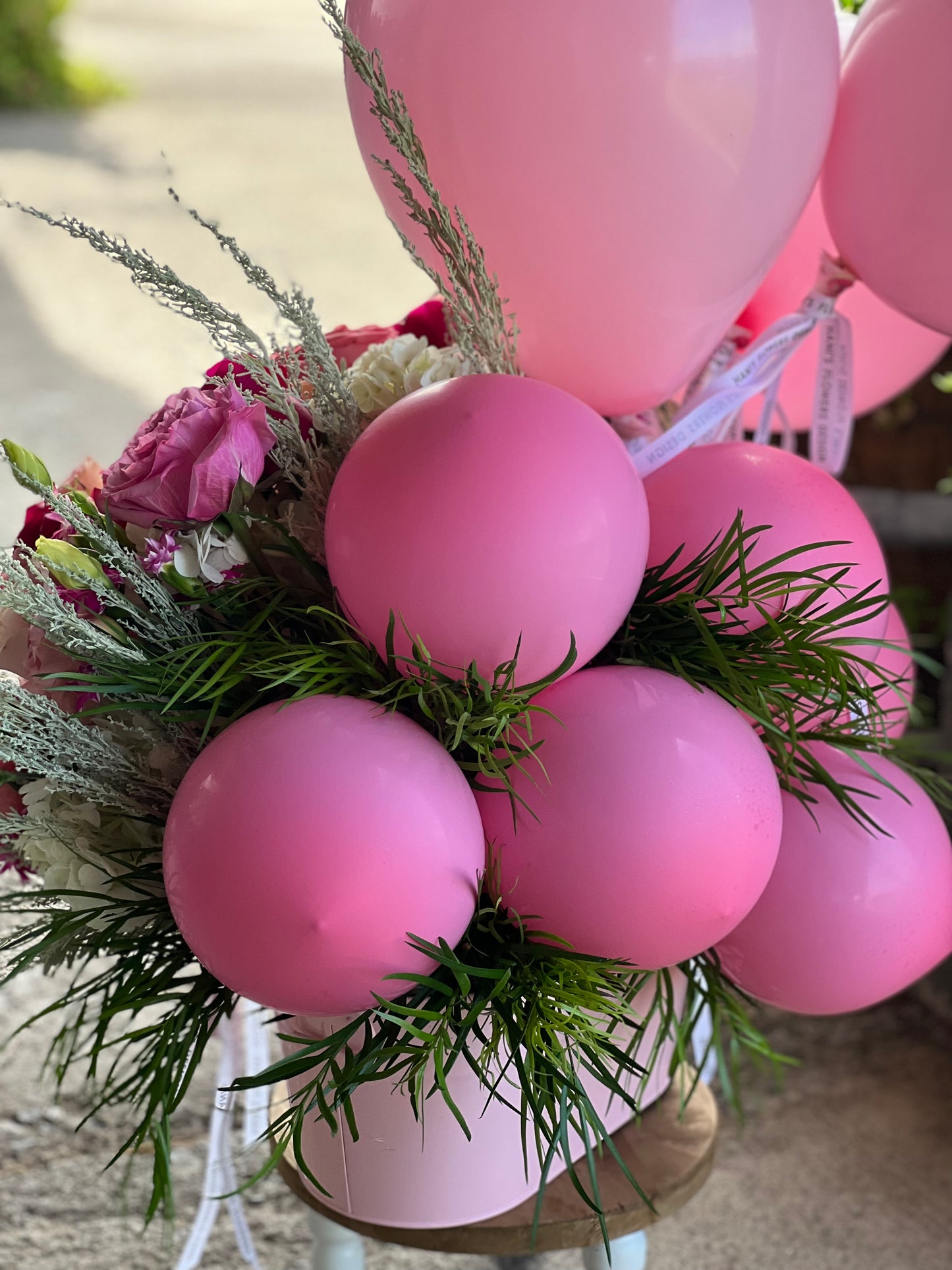 Flower balloon baby girl